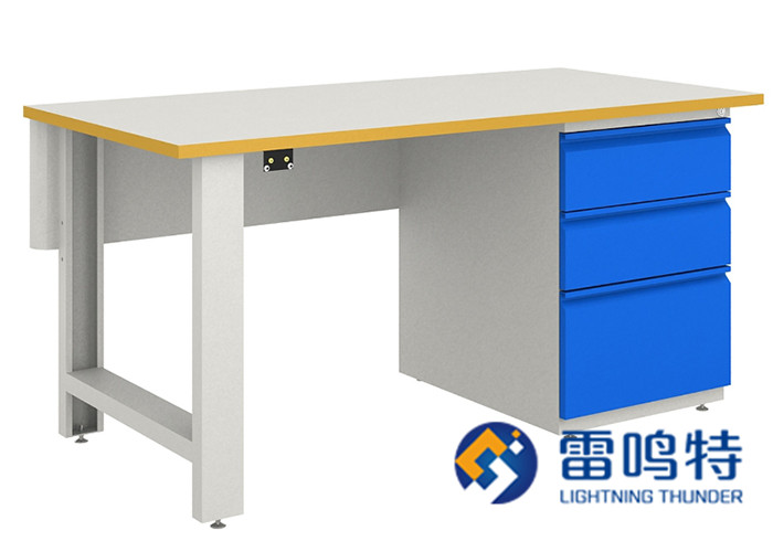 Industrial ESD Cantilever Workbenches EN 61340 Standard